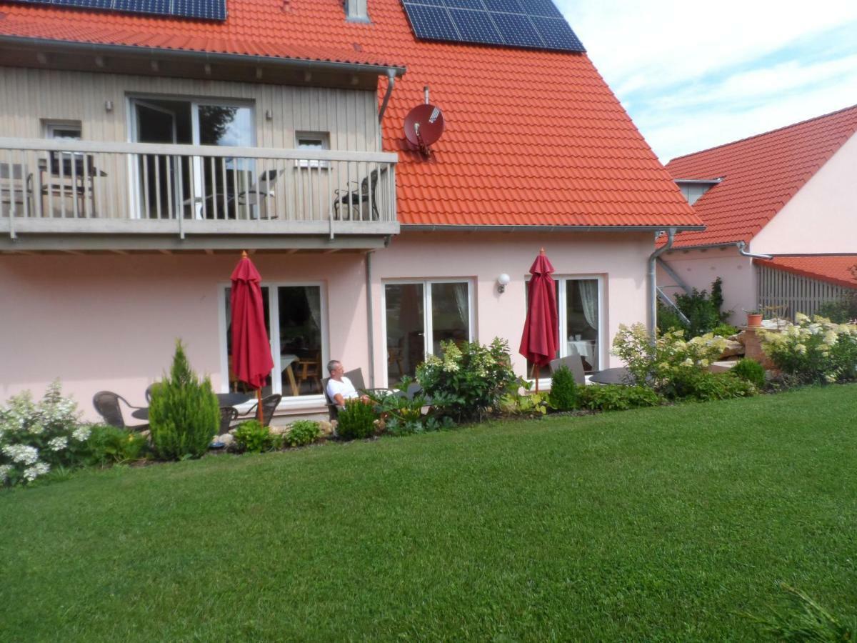 Pension Am Kirschgarten Goessweinstein Exterior photo